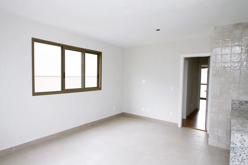 Apartamento com 3 quartos — Nova Suíssa, Belo Horizonte