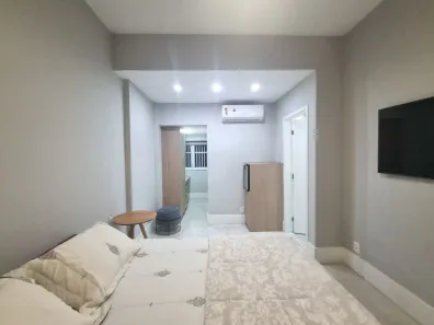 Apartamento com 3 Quartos para alugar, 105m² no Copacabana, Rio de Janeiro