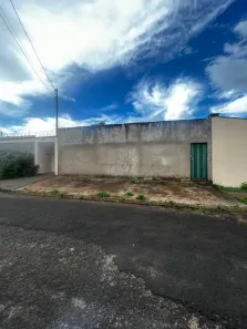 Lote/Terreno à venda, 300m² no Vigilato Pereira, Uberlândia