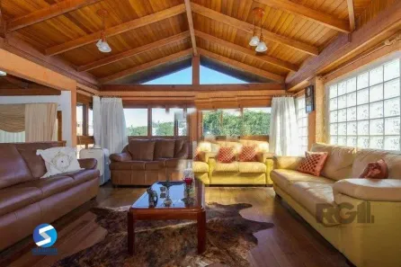 Casa com 4 Quartos à venda, 350m² no Passo da Areia, Porto Alegre