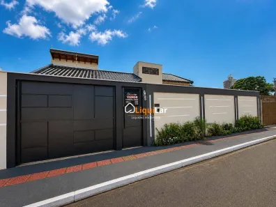 Casa com 3 Quartos à venda, 180m² no Tiradentes, Campo Grande