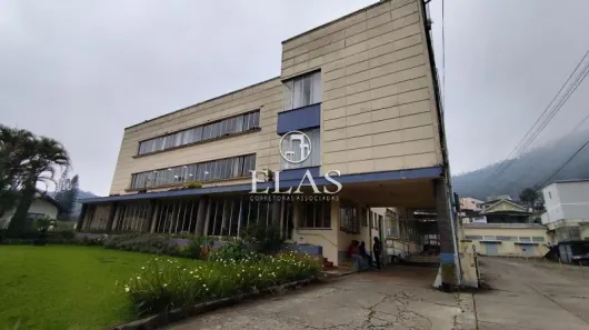 Galpão/Depósito/Armazém para alugar, 3240m² no Mosela, Petrópolis