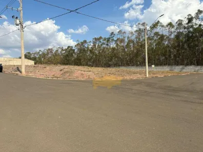 Lote/Terreno à venda, 500m² no , Corumbataí