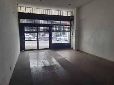 Ponto Comercial para alugar, 242m² no Centro Histórico, Porto Alegre