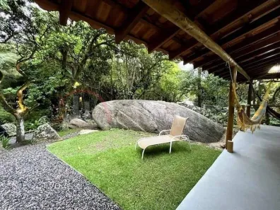 Casa com 2 Quartos à venda, 180m² no Armação, Ilhabela