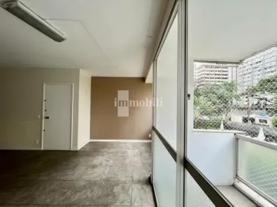 Apartamento com 3 Quartos à venda, 140m² no Santa Cecília, São Paulo