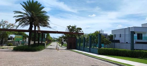 Lote/Terreno à venda, 300m² no João de Castro, Aquiraz