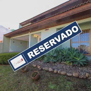 Sobrado com 4 Quartos à venda, 530m² no Uberaba, Curitiba
