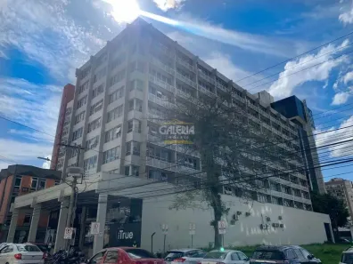 Sala Comercial para alugar, 49m² no Centro, Joinville