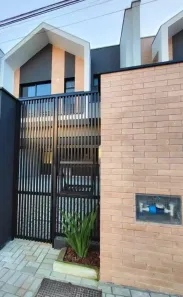 Sobrado com 3 Quartos à venda, 213m² no Iririú, Joinville