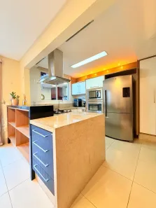 Casa de Condomínio com 3 Quartos para alugar, 150m² no Despraiado, Cuiabá