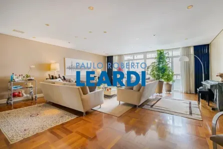 Apartamento com 3 Quartos à venda, 303m² no Santa Cecília, São Paulo
