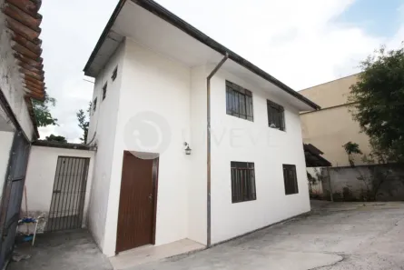 Sobrado com 3 Quartos para alugar, 55m² no Tingui, Curitiba