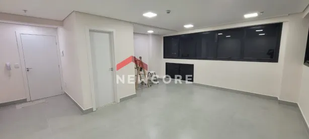 Sala Comercial com 1 Quarto à venda, 37m² no Vila Assunção, Santo André