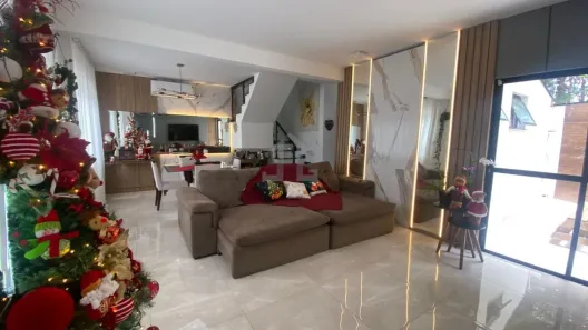 Sobrado com 3 Quartos à venda, 133m² no Conjunto Habitacional Ana Paula, Mogi das Cruzes