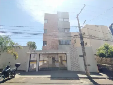 Apartamento com 2 Quartos para alugar, 55m² no Marta Helena, Uberlândia