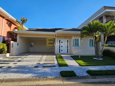 Casa de Condomínio com 3 Quartos para alugar, 237m² no Nações, Valinhos