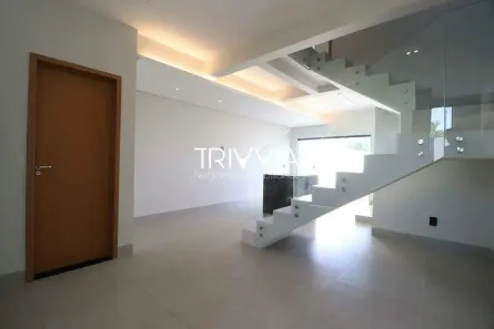 Casa com 2 Quartos para alugar, 84m² no Shopping Park, Uberlândia