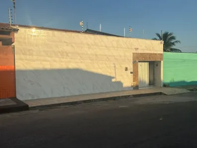 Casa com 4 Quartos à venda, 152m² no Jangurussu, Fortaleza