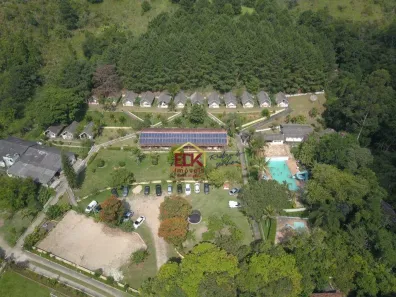 Imóvel Comercial com 37 Quartos para venda ou aluguel, 3600m² no Bom Jesus, Jacareí