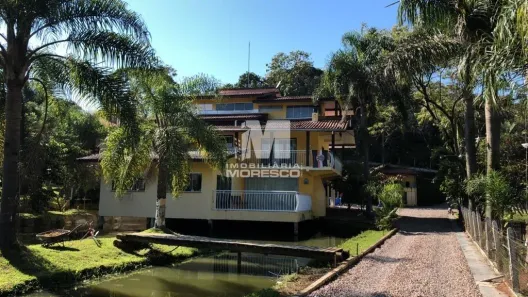 Fazenda/Sítio com 4 Quartos à venda, 490m² no Barracão, Gaspar