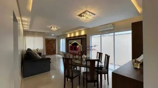 Casa de Condomínio com 4 Quartos à venda, 231m² no Parque Residencial Maria Elmira, Caçapava