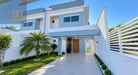 Casa com 3 Quartos à venda, 138m² no Campeche, Florianópolis