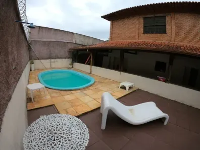 Casa com 3 Quartos à venda, 1000m² no São Luiz, Belo Horizonte