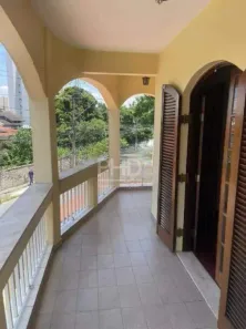 Sobrado com 5 Quartos para alugar, 262m² no Jardim, Santo André