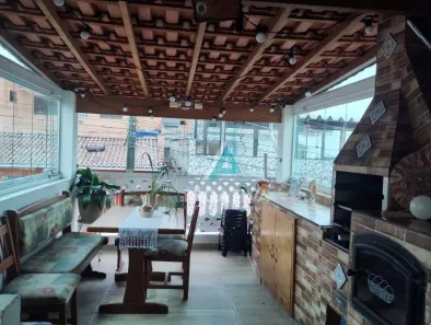 Sobrado com 2 Quartos à venda, 78m² no Vila Lucinda, Santo André