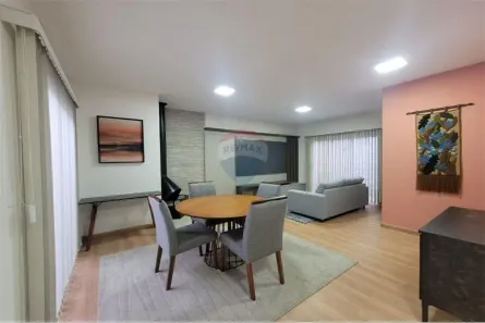 Casa com 3 Quartos à venda, 162m² no Lívia II, Botucatu