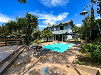 Casa com 4 Quartos à venda, 235m² no Albuquerque, Teresópolis