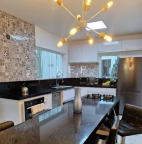 Casa com 3 Quartos à venda, 170m² no Vila Monumento, São Paulo