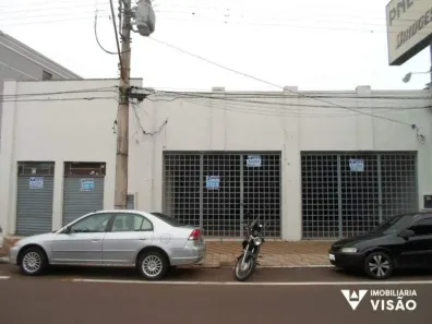 Ponto Comercial para alugar, 198m² no São Benedito, Uberaba