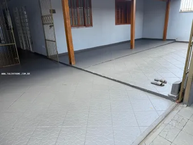 Casa com 2 Quartos à venda, 132m² no Brasília, Londrina