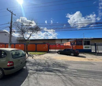 Galpão/Depósito/Armazém para alugar, 2005m² no Granja dos Cavaleiros, Macaé