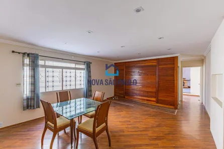 Casa com 4 Quartos à venda, 210m² no Vila Brasílio Machado, São Paulo