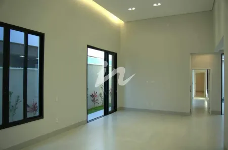 Casa com 3 Quartos à venda, 193m² no Novo Mundo, Uberlândia