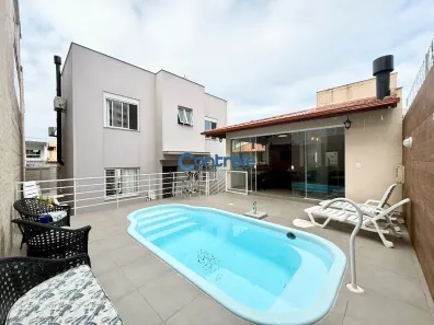 Casa com 4 Quartos à venda, 189m² no Bom Abrigo, Florianópolis