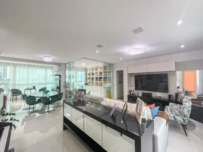 Apartamento com 3 Quartos à venda, 193m² no Atiradores, Joinville