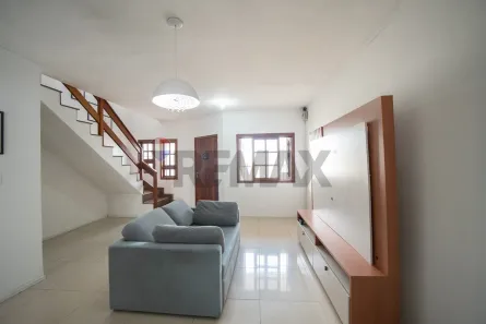 Sobrado com 2 Quartos à venda, 78m² no Oriço, Gravataí