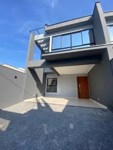 Casa com 4 Quartos à venda, 203m² no América, Joinville