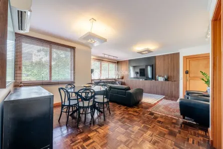 Apartamento com 3 Quartos à venda, 130m² no Três Figueiras, Porto Alegre