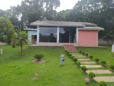 Fazenda/Sítio com 3 Quartos à venda, 1755m² no Curral, Ibiúna