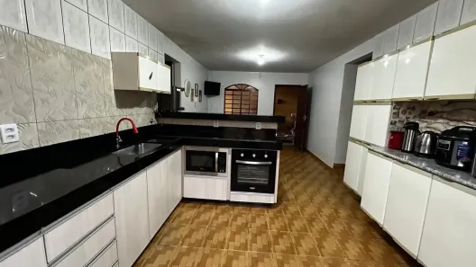 Casa com 4 Quartos à venda, 224m² no Ilda, Aparecida de Goiânia