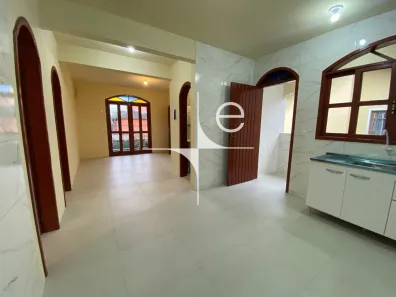 Casa com 2 Quartos para alugar, 75m² no Lagoa da Conceição, Florianópolis