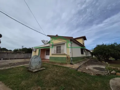 Casa com 4 Quartos à venda, 246m² no Dois Córregos, Piracicaba