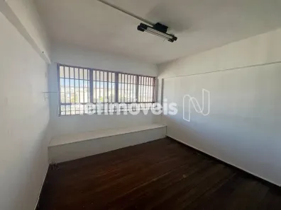 Ponto Comercial à venda, 46m² no Santa Tereza, Belo Horizonte