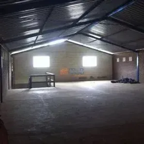 Galpão/Depósito/Armazém com 3 Quartos para venda ou aluguel, 432m² no Mar do Norte, Rio das Ostras