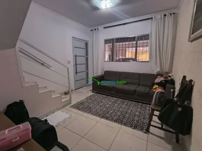 Casa de Condomínio com 3 Quartos à venda, 225m² no Parque Jandaia, Carapicuíba